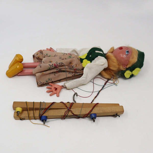 Vintage Pelham Puppets Tyrolean Girl SS5 (SS) Standard Stringed Hand Made Puppet Marionette Boxed