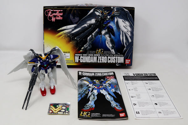 Vintage 1998 90s Bandai Endless Waltz W-Gundam Zero Custom Mobile Suit XXXG-00W0 Wing Gundam 0 1/100 Scale Model Kit Assembled Boxed Japan