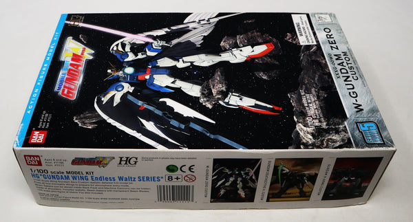 Vintage 1997 90s Bandai Gundam W Wing W-Gundam Zero Custom Mobile Suit XXXG-00W0 Wing Gundam 0 HG 1/100 Scale Model Kit Assembled Boxed Japan