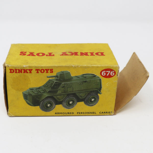 Vintage Meccano Dinky Toys 676 Armoured Personnel Carrier Die-Cast Vehicle Boxed