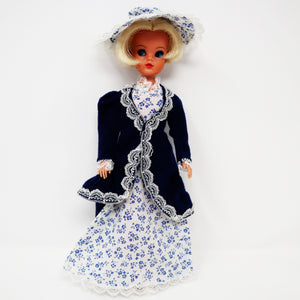 Vintage 1970s Pedigree Sindy Doll 033055X Hard Head + 1981 Superfashions Bo-Peep Complete Outfit, Hat & Shoes Pretty Blonde Hair Red Lips Victorian Bustle Style