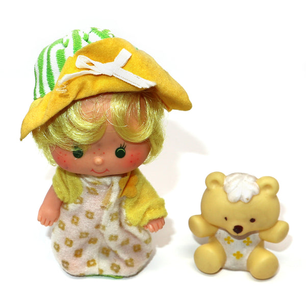 Vintage 1982 80s Kenner Strawberry Shortcake Butter Cookie Doll + Jelly Bear Pet