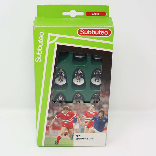 Vintage Subbuteo 63000 The Football Game Table Soccer Players Team Set Newcastle United 727 Boxed